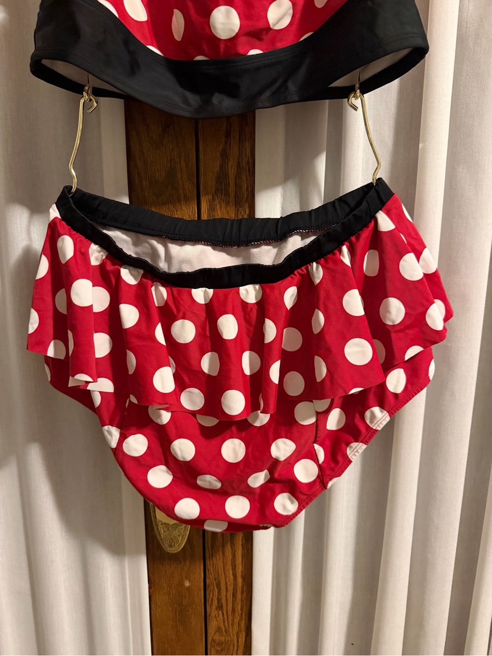 Torrid x Disney Limited Edition Minnie Mouse Red Polka Dot 2-Piece Swimsuit - Picture 9 of 15